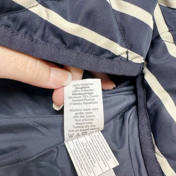 J Crew Excursion Quilted Down Vest Gold Button Navy White Stripe Sporty Preppy S - Picture 10 of 10